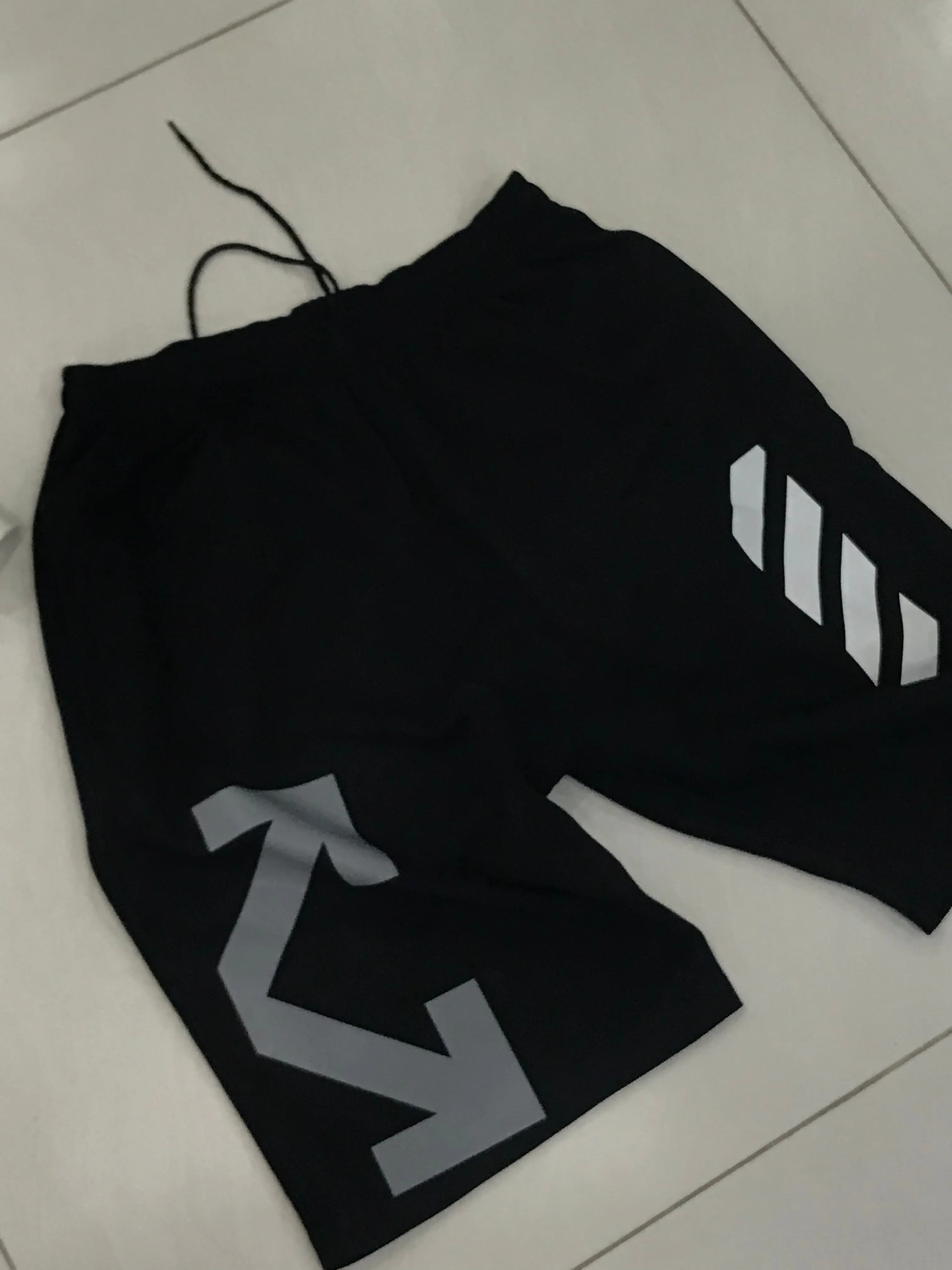 Off-Grey Short Tracksuit