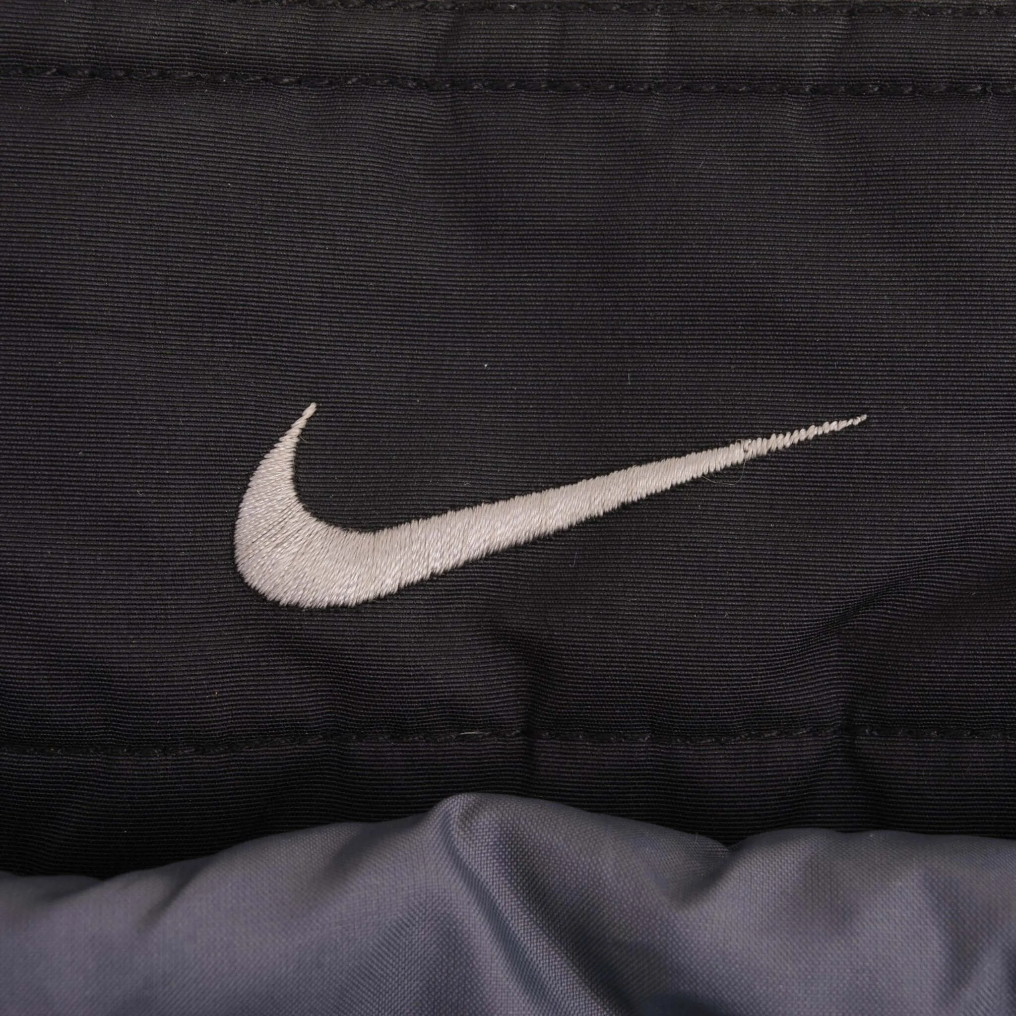 VINTAGE NIKE BLACK HEAVYWEIGHT HOODED WINDBREAKER JACKET 2000S SIZE 2XL